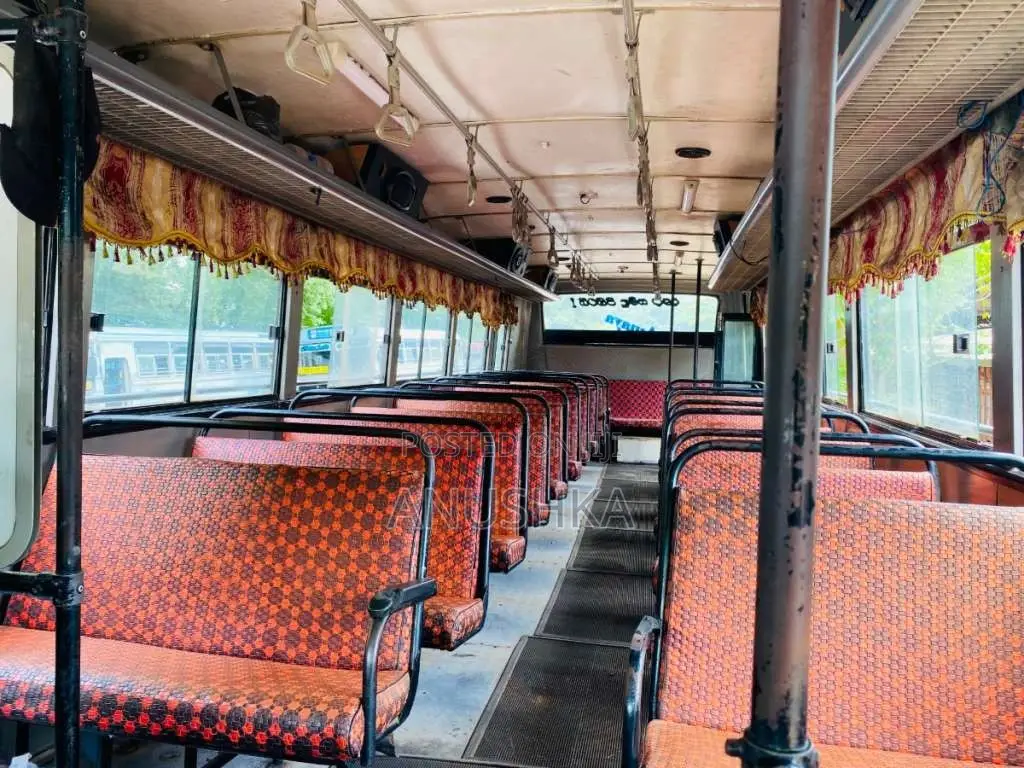 Tata Starbus 2010 Bus (Used)