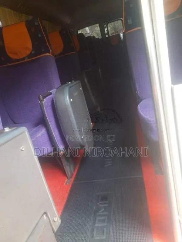 Mitsubishi Rosa 2009 Bus (Used)