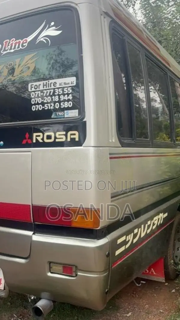 Mitsubishi BABY ROSA 1999 Bus (Used)