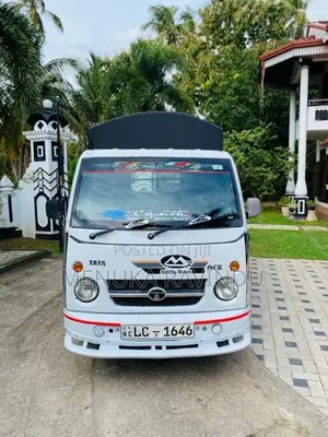 Tata Dimo Batta 2006 Lorry (Used)