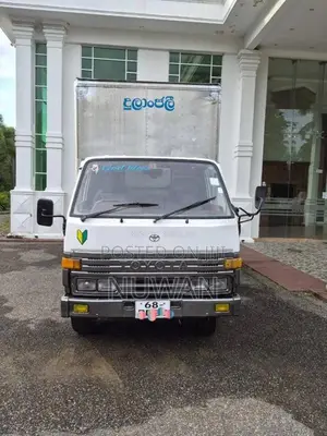Toyota Dyna 1993 Lorry (Used)