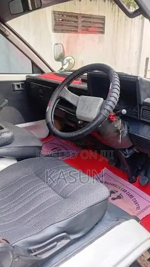Toyota LiteAce 1996 Lorry (Used)