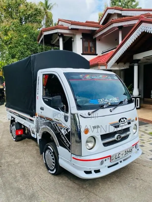Tata Dimo Batta 2006 Lorry (Used)