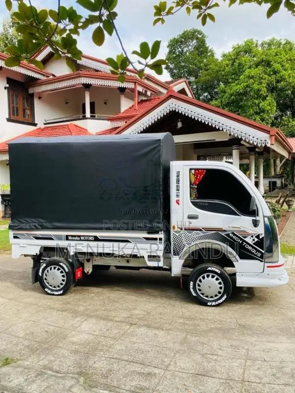 Tata Dimo Batta 2006 Lorry (Used)