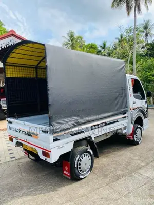 Tata Dimo Batta 2006 Lorry (Used)