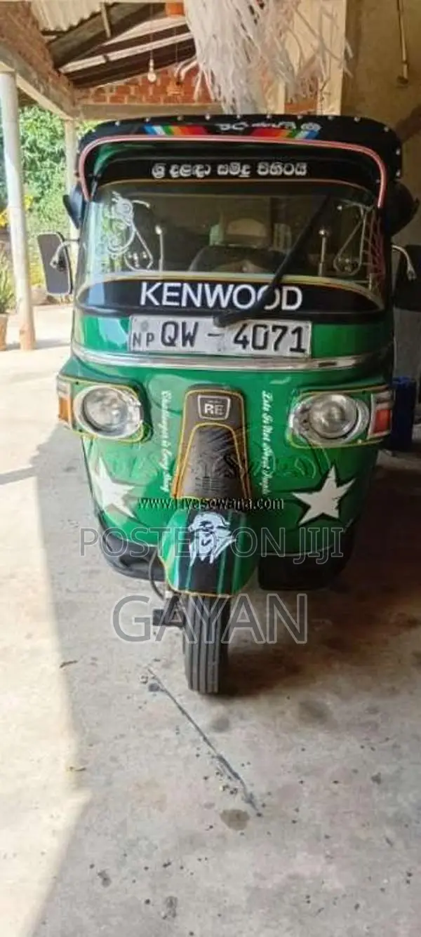 Bajaj 4 Stroke 2010 Three Wheel (Used)