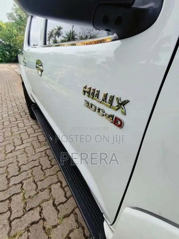 Toyota Hilux 2006 Pickup (Used)