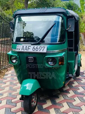 Bajaj RE 205 2012 Three Wheel (Used)