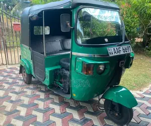 Bajaj RE 205 2012 Three Wheel (Used)