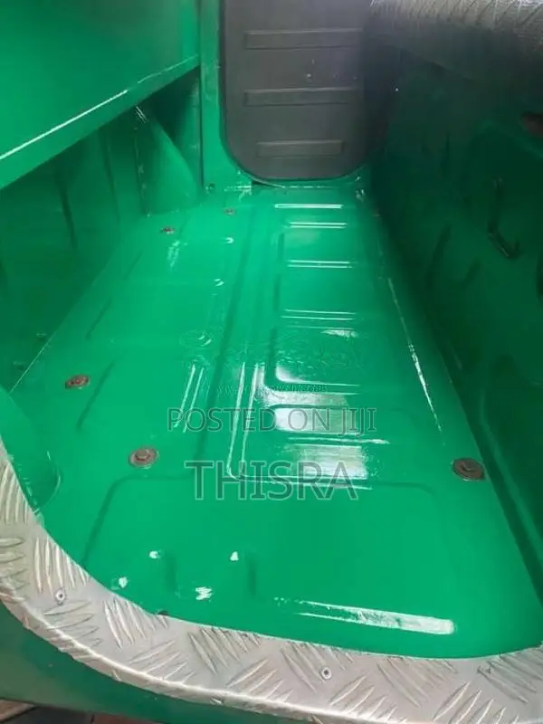 Bajaj RE 205 2012 Three Wheel (Used)