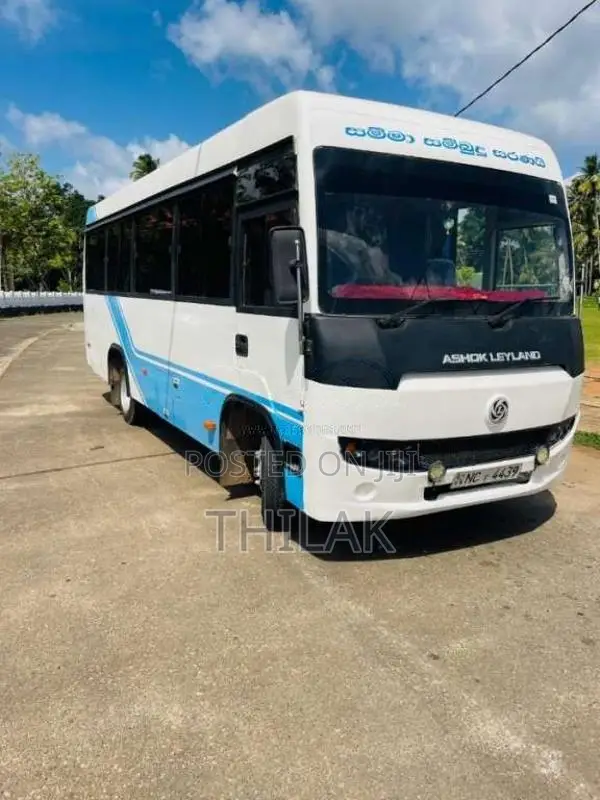 Ashok-Leyland Mitra 2015 Bus (Used)