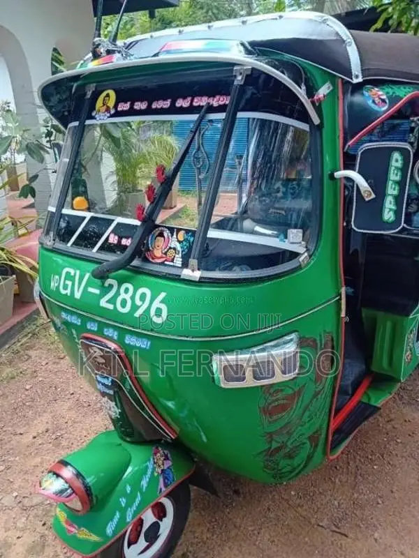 Bajaj 2 Stroke 2002 Three Wheel (Used)
