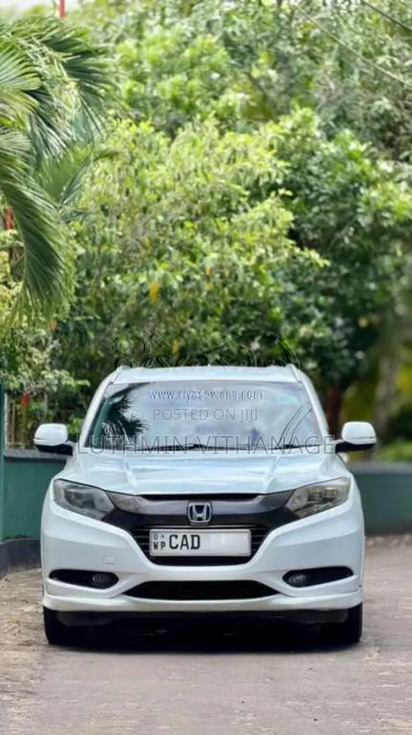 Honda Vezel 2015 SUV (Used)