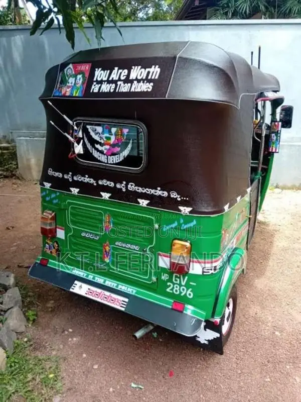 Bajaj 2 Stroke 2002 Three Wheel (Used)