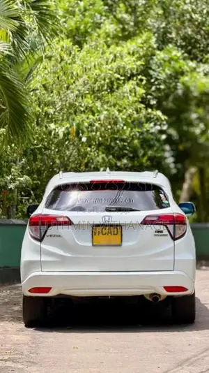 Honda Vezel 2015 SUV (Used)