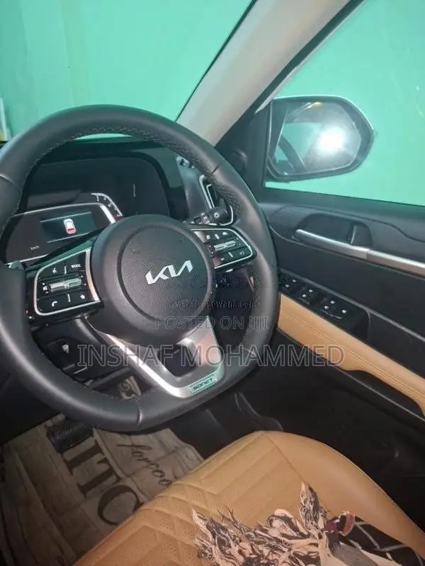 Kia Sonet 7DCT 2026 SUV (Used)