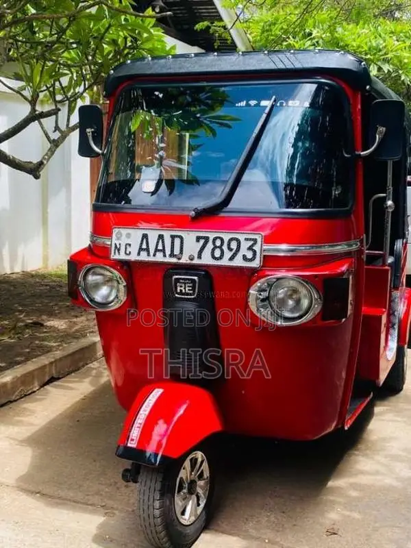 Bajaj RE 205 2012 Three Wheel (Used)