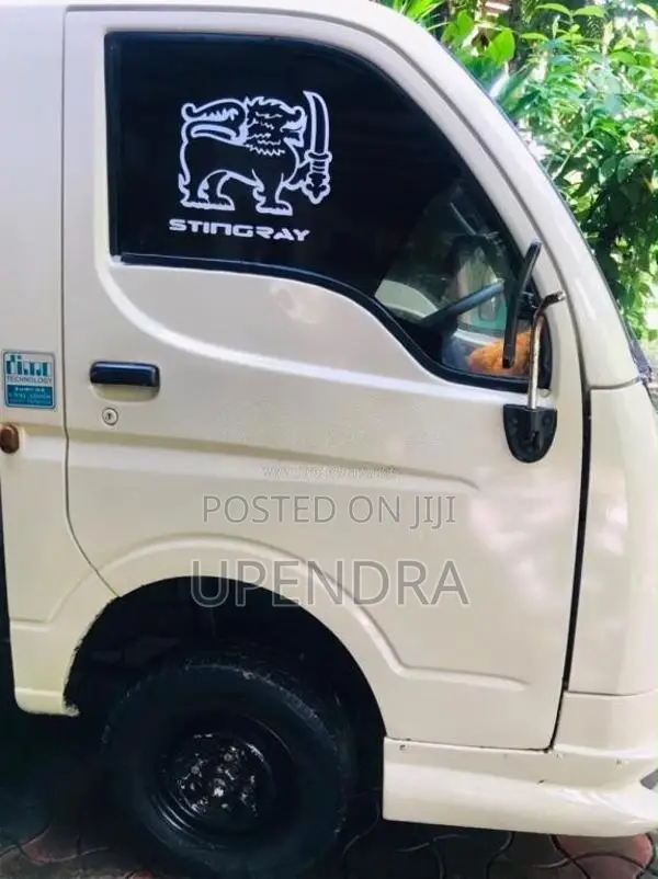 Tata Dimo Batta 2011 Lorry (Used)