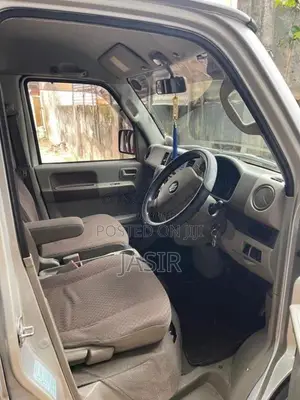 Suzuki Every 2014 Van (Used)