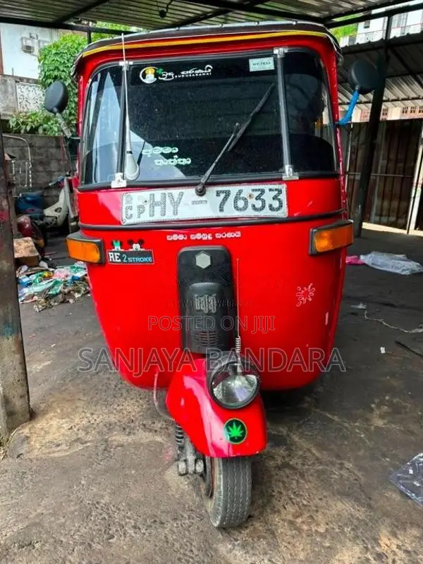 Bajaj RE 2 Stroke 2004 Three Wheel (Used)