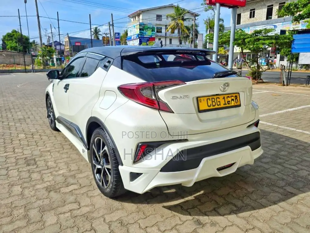 Toyota CHR NGX 10 GT TURBO 2018 SUV (Used)