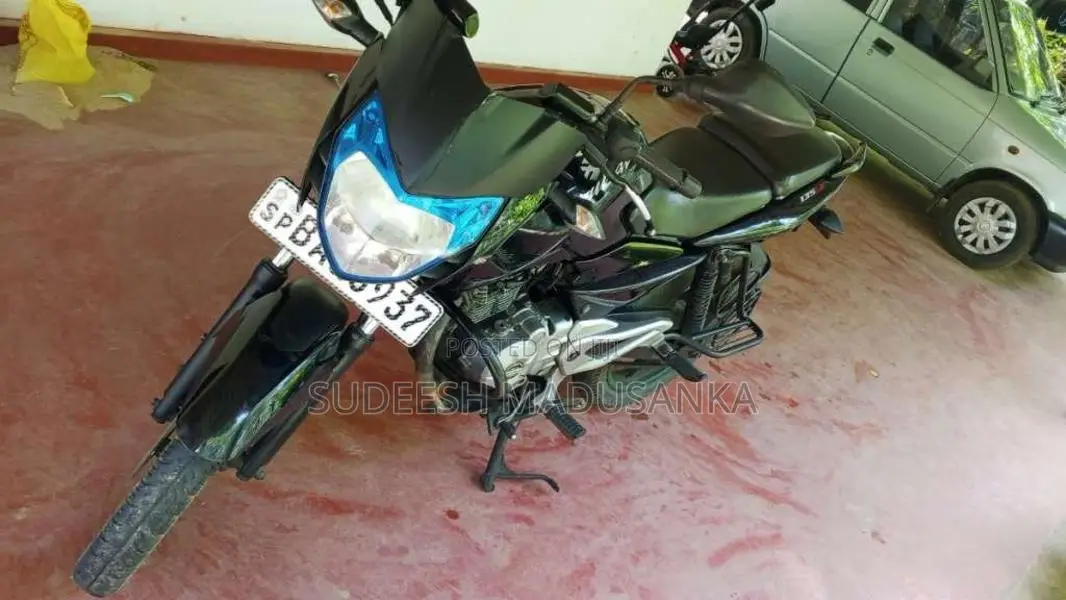 Bajaj Pulsar 135 2014 Bus (Used)