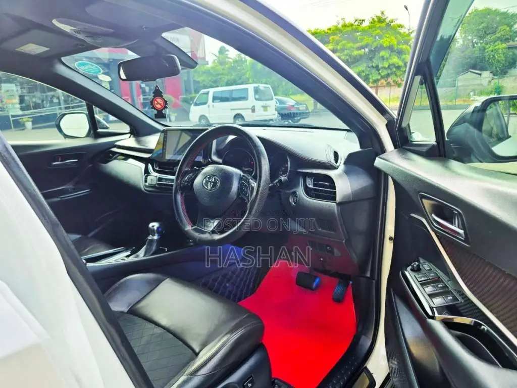 Toyota CHR NGX 10 GT TURBO 2018 SUV (Used)