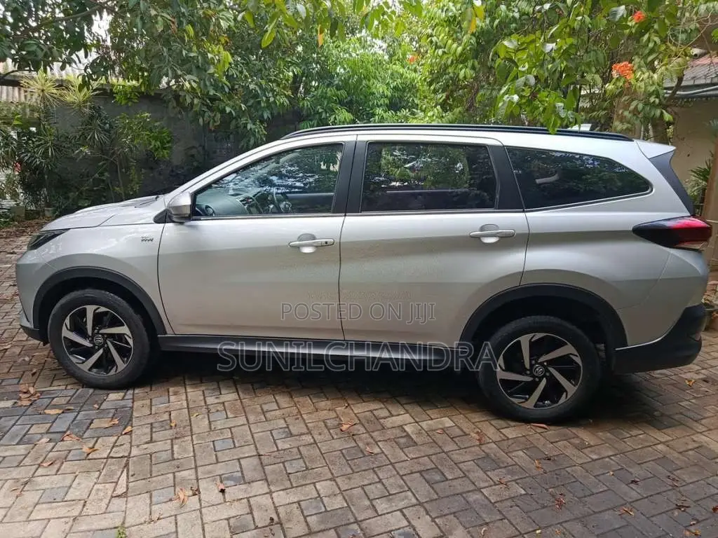 Toyota Rush 2020 SUV (Used)