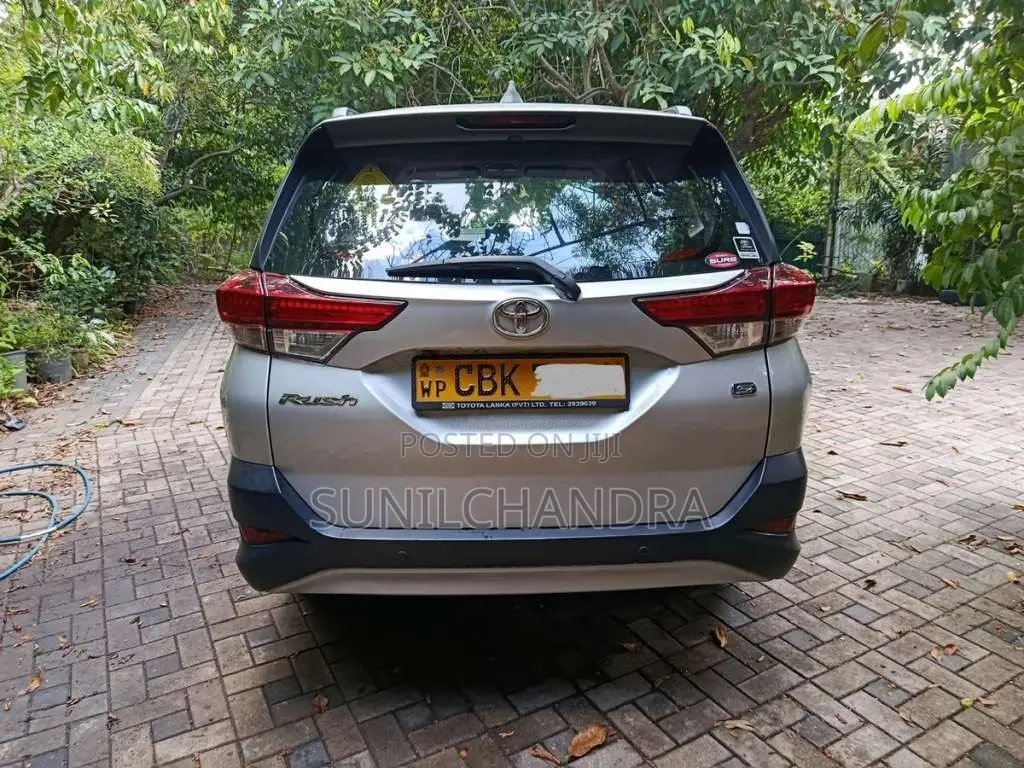 Toyota Rush 2020 SUV (Used)