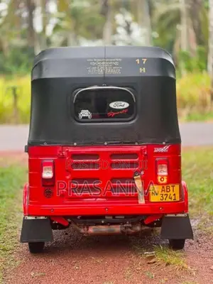 Bajaj RE 2019 Three Wheel (Used)