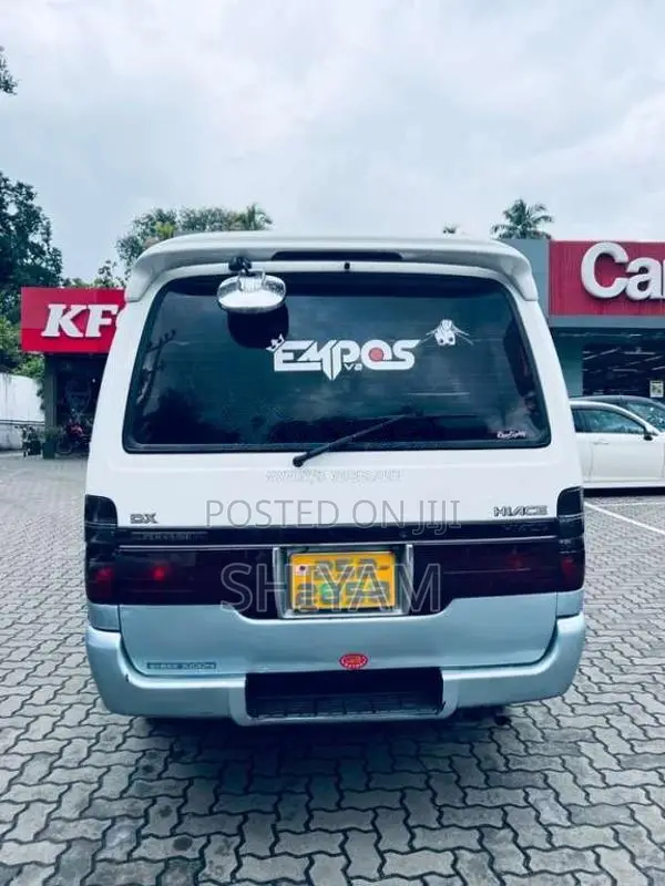 Toyota HIACE 1994 Van (Used)