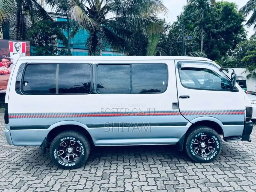 Toyota HIACE 1994 Van (Used)