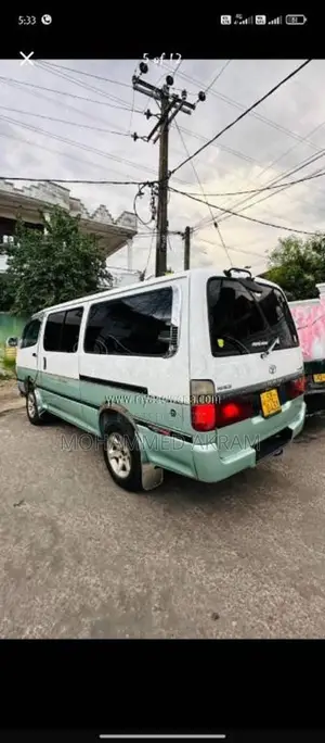 Toyota HIACE 1993 Van (Used)