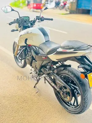 TVS Apache 200 2017 Motorbike (Used)