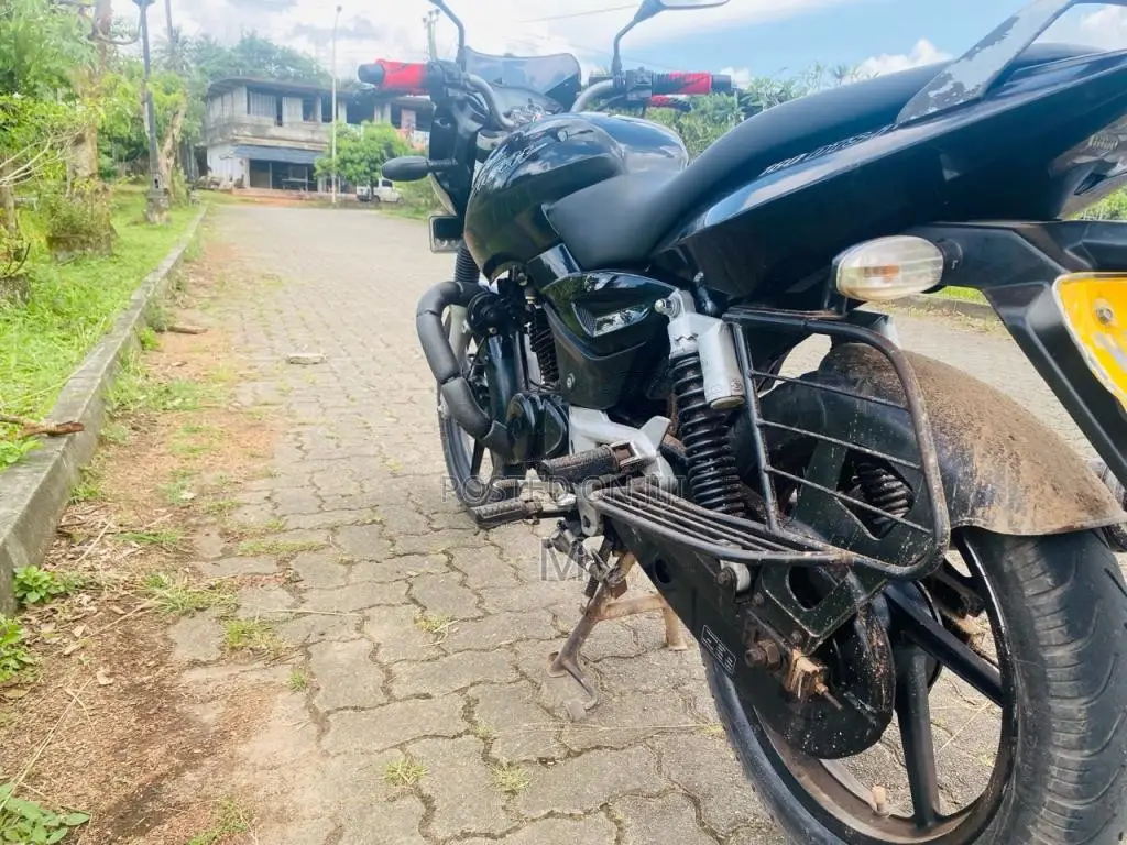 Bajaj Pulsar 2009 Motorbike (Used)