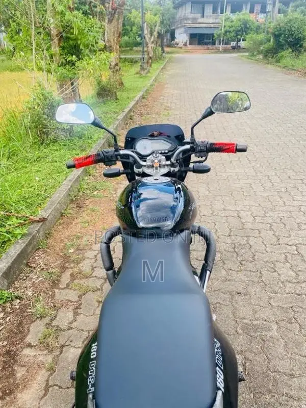 Bajaj Pulsar 2009 Motorbike (Used)