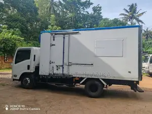 Isuzu Freezer 2007 Lorry (Used)