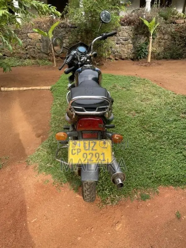 Bajaj CT-100 2010 Motorbike (Used)