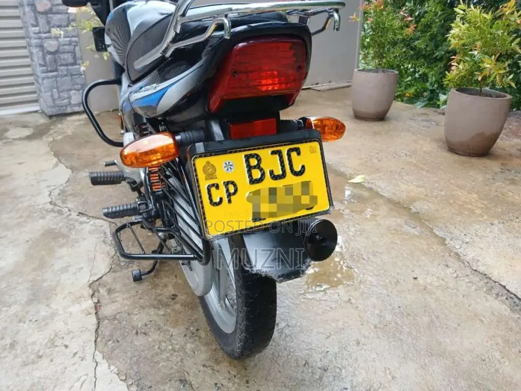 Bajaj CT-100 2022 Motorbike (Used)