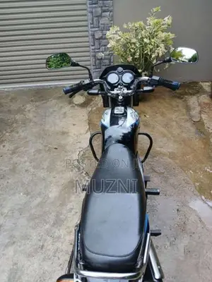 Bajaj CT-100 2022 Motorbike (Used)