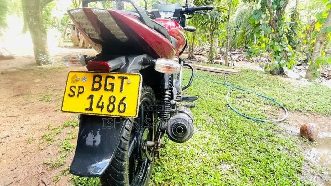 Bajaj Pulsar 2018 Motorbike (Used)