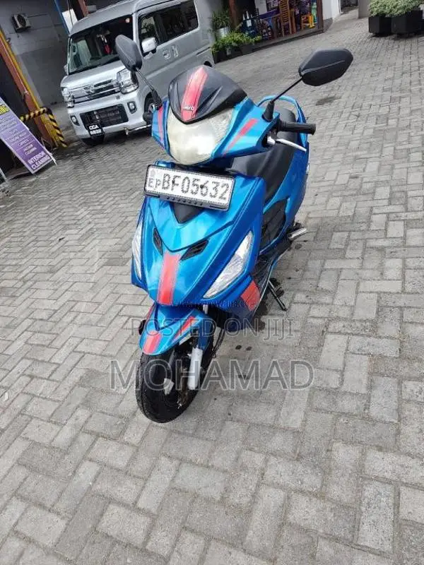Hero Maestro Edge 2017 Motorbike (Used)