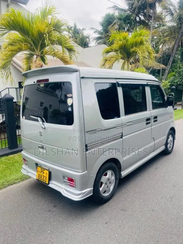 Suzuki Every 2010 Van (Used)