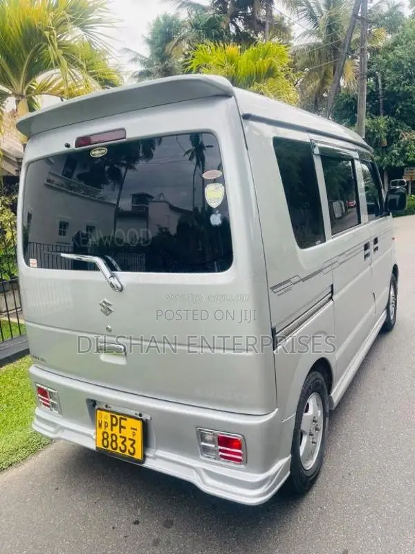 Suzuki Every 2010 Van (Used)