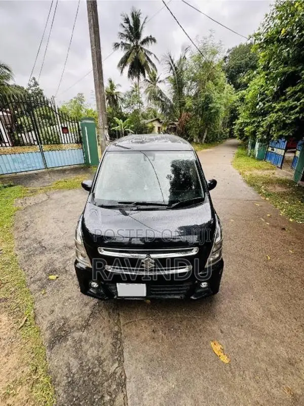 Suzuki Wagon R Stingray 2018 Car (Used)