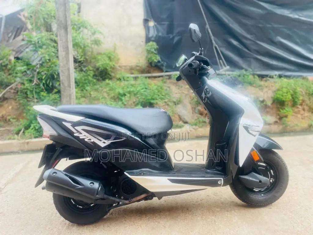 Honda Dio 2017 Motorbike (Used)