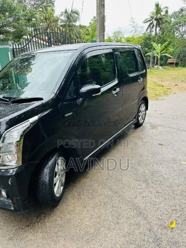 Suzuki Wagon R Stingray 2018 Car (Used)