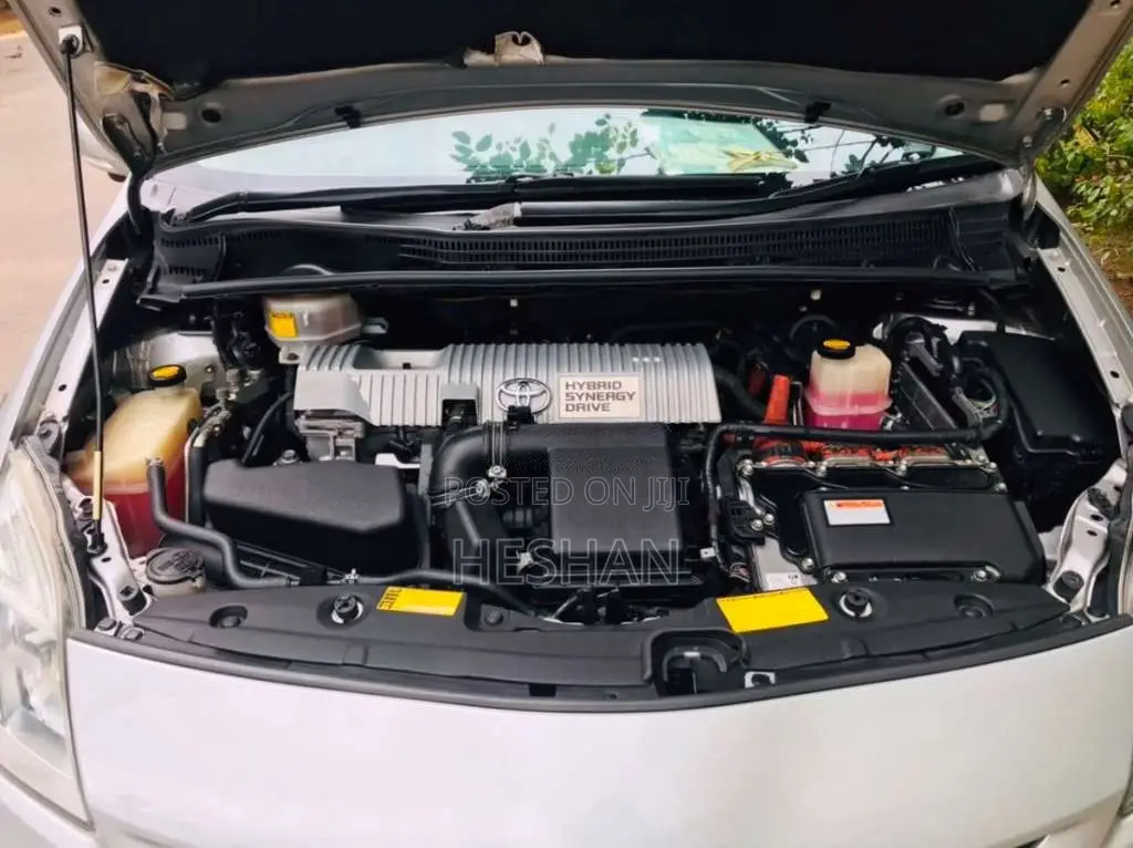 Toyota Prius 2013 Car (Used)