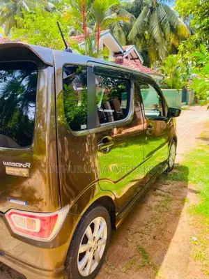 Suzuki Wagon R FZ 2017 Car (Used)