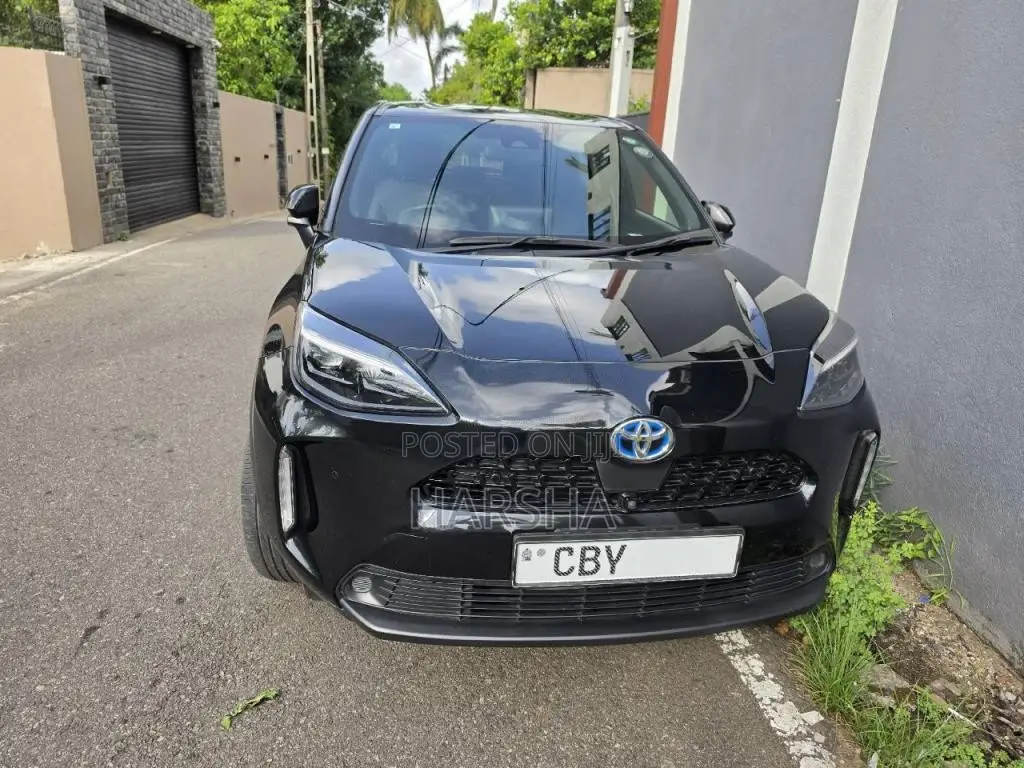 Toyota Yaris Cross Z 2023 SUV (Used)